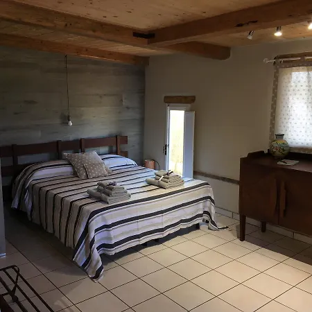 Bed & Breakfast Il Noceto B&B Trecastelli